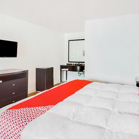 Oyo Hotel Columbia Sc West Уэст-Коламбия Экстерьер фото