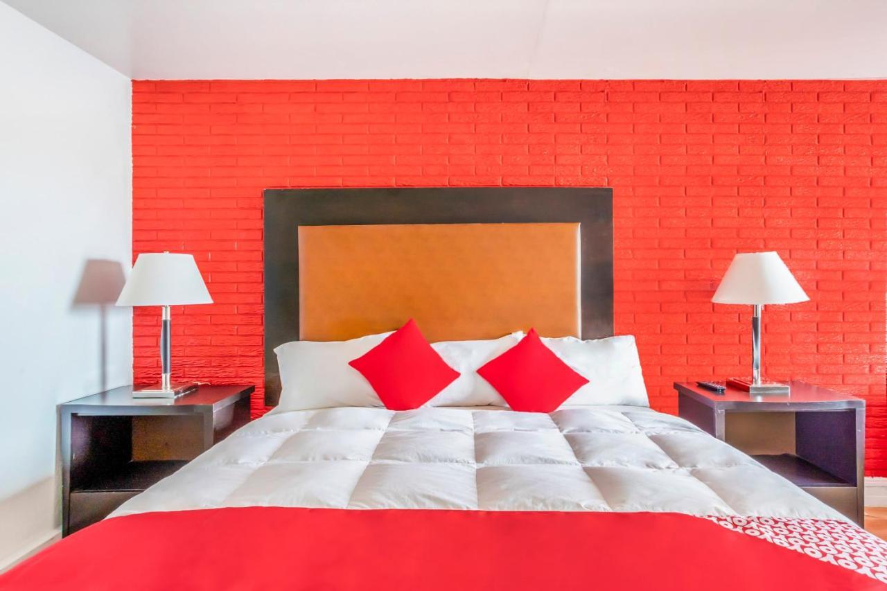 Oyo Hotel Columbia Sc West Уэст-Коламбия Экстерьер фото