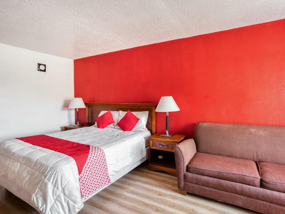Oyo Hotel Columbia Sc West Уэст-Коламбия Экстерьер фото